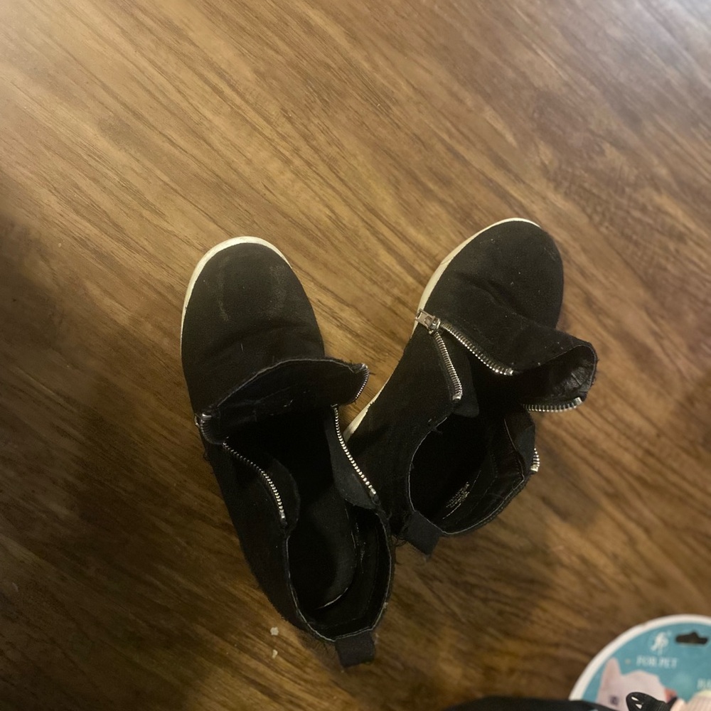 Kids Black Shoes with Zipper